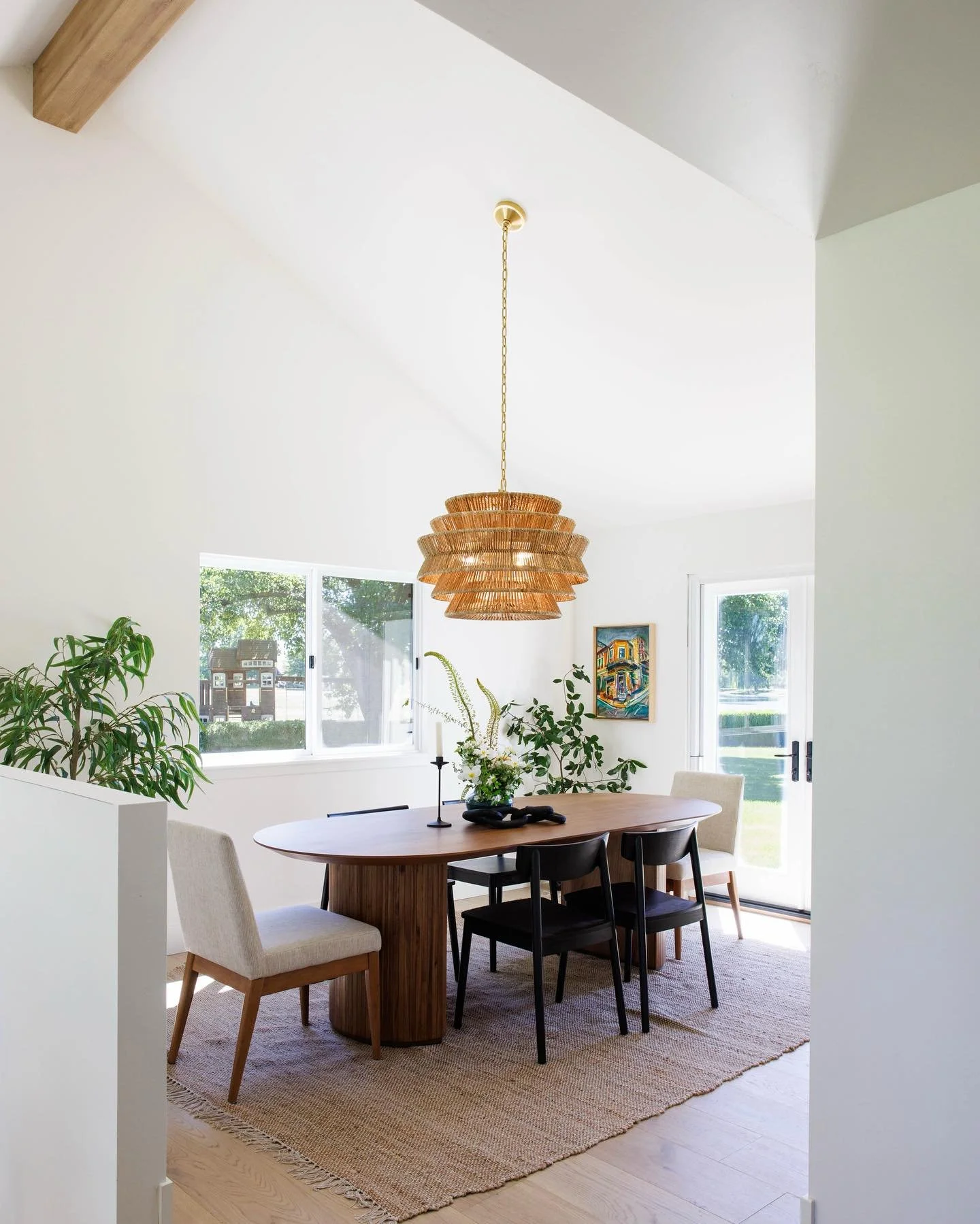 A huge congratulations to Ashley Higginson on closing this stunning lake house in Northern California! 

We crafted a strategic campaign using location targeting to reach the perfect audience. The beautifully designed digital content showcased the ho