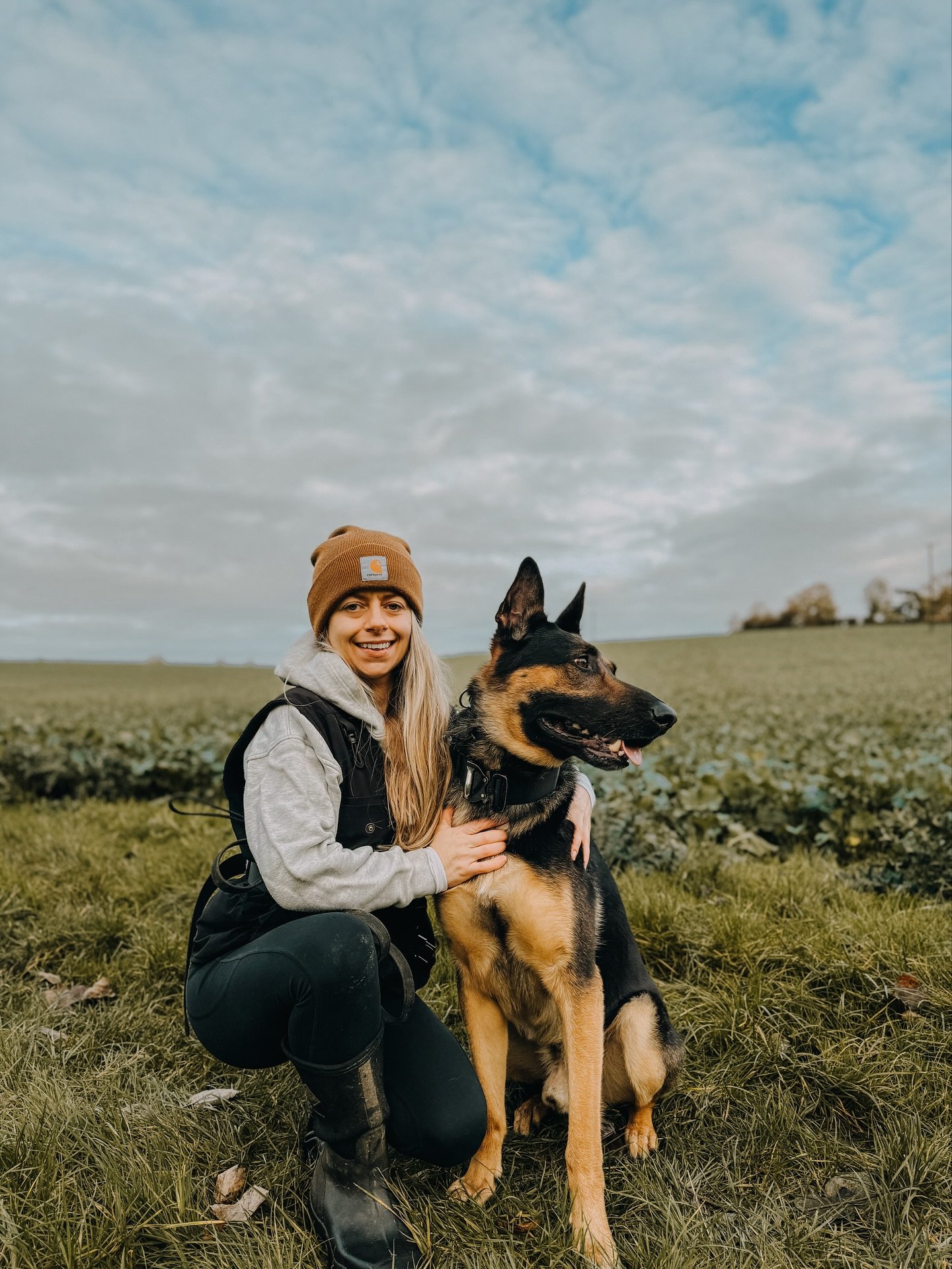 It&rsquo;s hard to think of anything that beats a Sunday morning walk in the middle of nowhere with your best friend 🥹

-

-

#dogwalks #dogtrainer #dogownerlife #dogtrainerlife #dogtraining #mali #gsd #dogowner #dogtraining