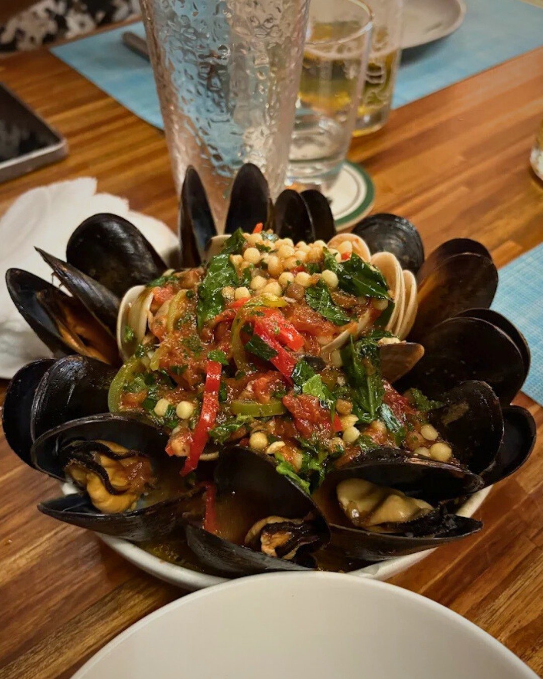 Guazzetto di Cozze, Vongole e fregola - sweet clams and plump mussels, steamed in a white wine, garlic, chilli and tomato broth with Sardinian couscous. This is coastal Italian cooking, done the 2 Fishes way 🐟🐟

📞 DM us to reserve your table or ca