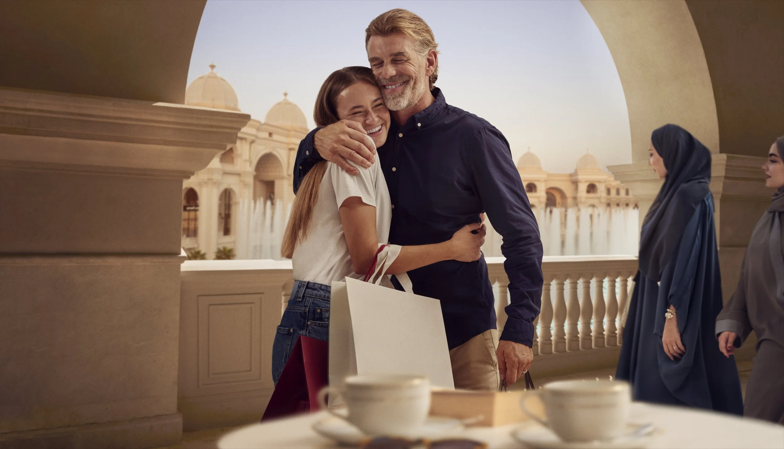 Shopping_APPROVED_G6A0093_V5a_111122 - RGB.jpg