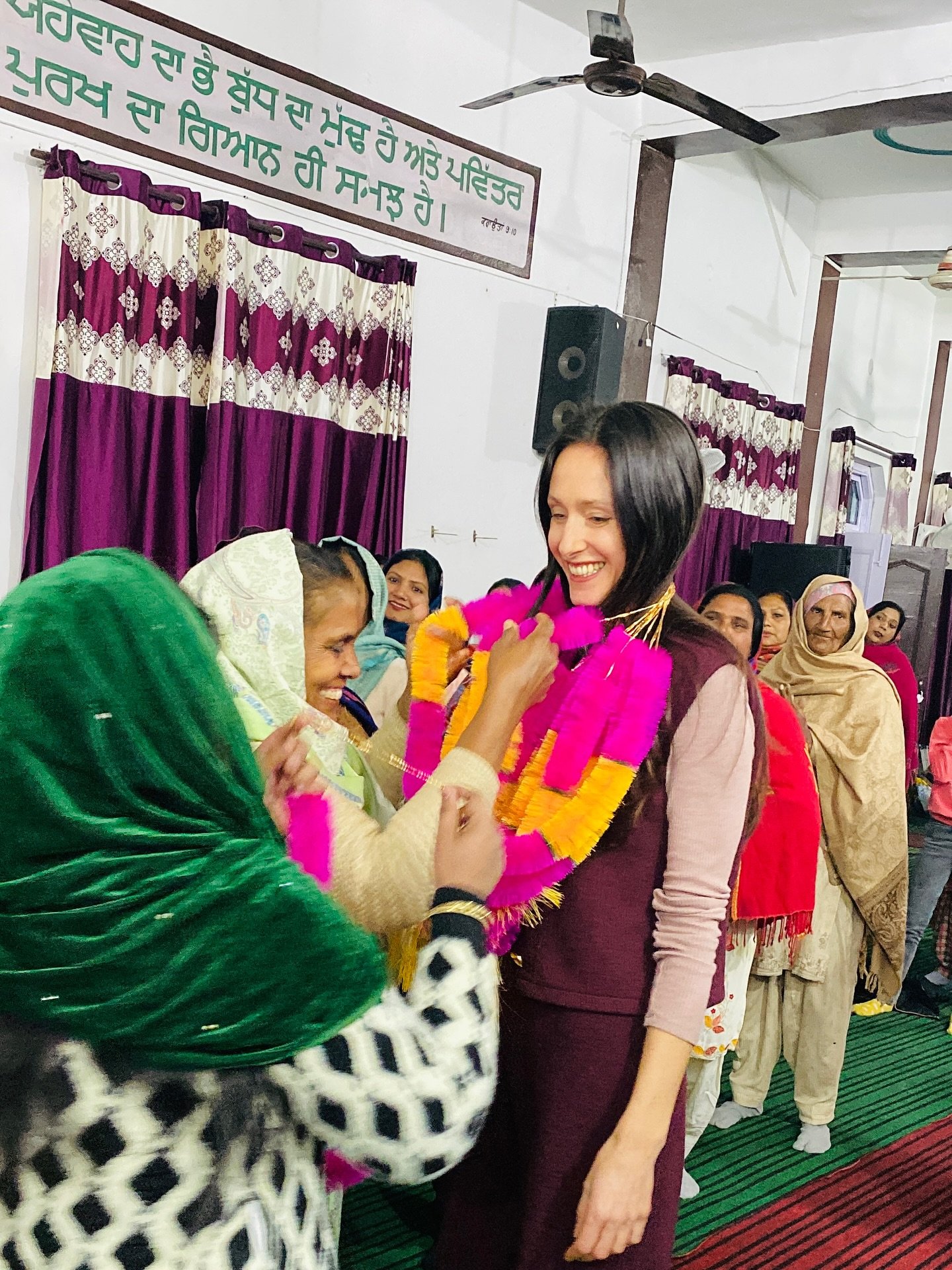 💒Today is the day, LIVING FOR GOD💞not self🙏🏻

&ldquo;&hellip;:behold, now is the accepted time; behold, now is the day of salvation.&rdquo; 2 Corinthians 6:2

INDIA🥹the Lord burdens my heart daily for His Nation🇮🇳 so deep into His Heart of unc