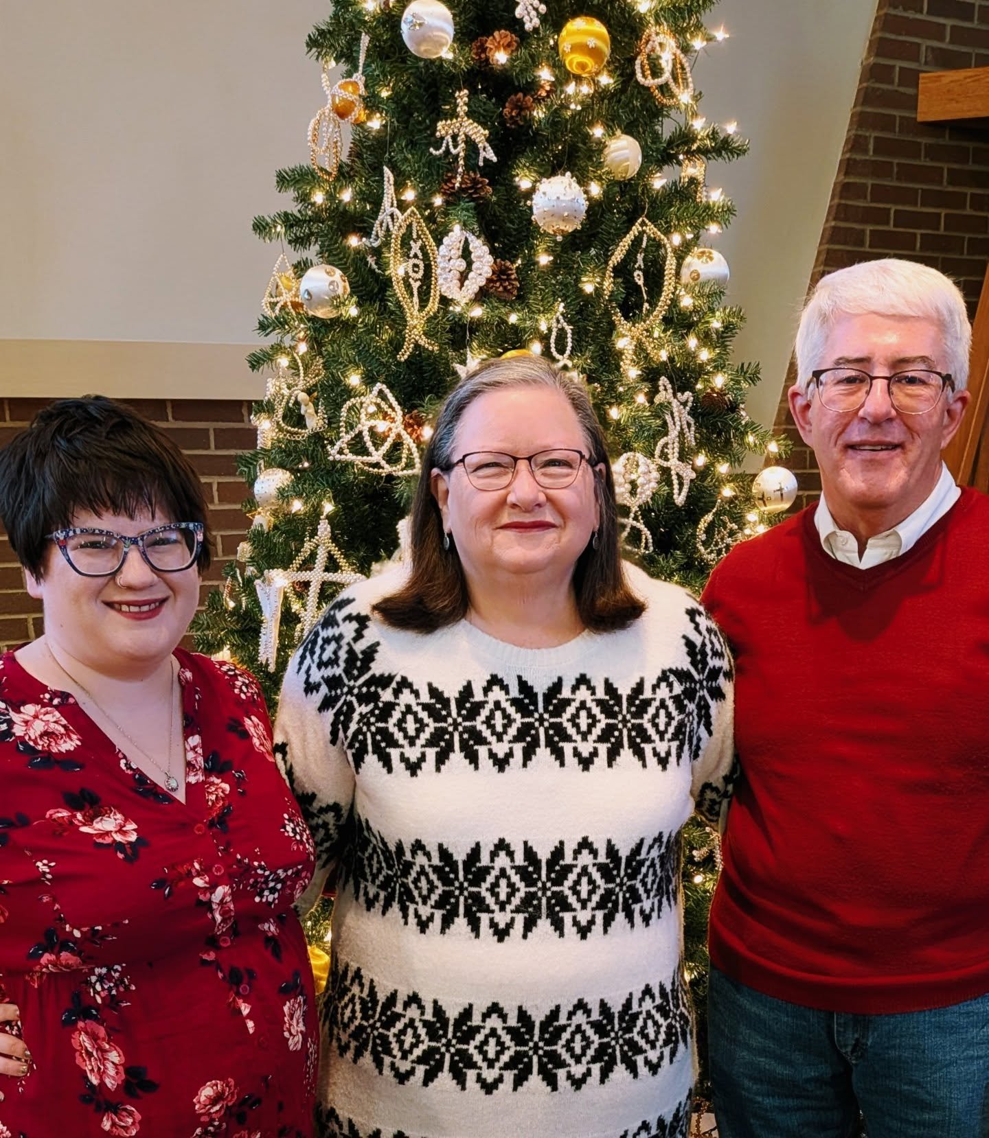 Merry Christmas Eve from the Howells! 🎄 We clean up nice.