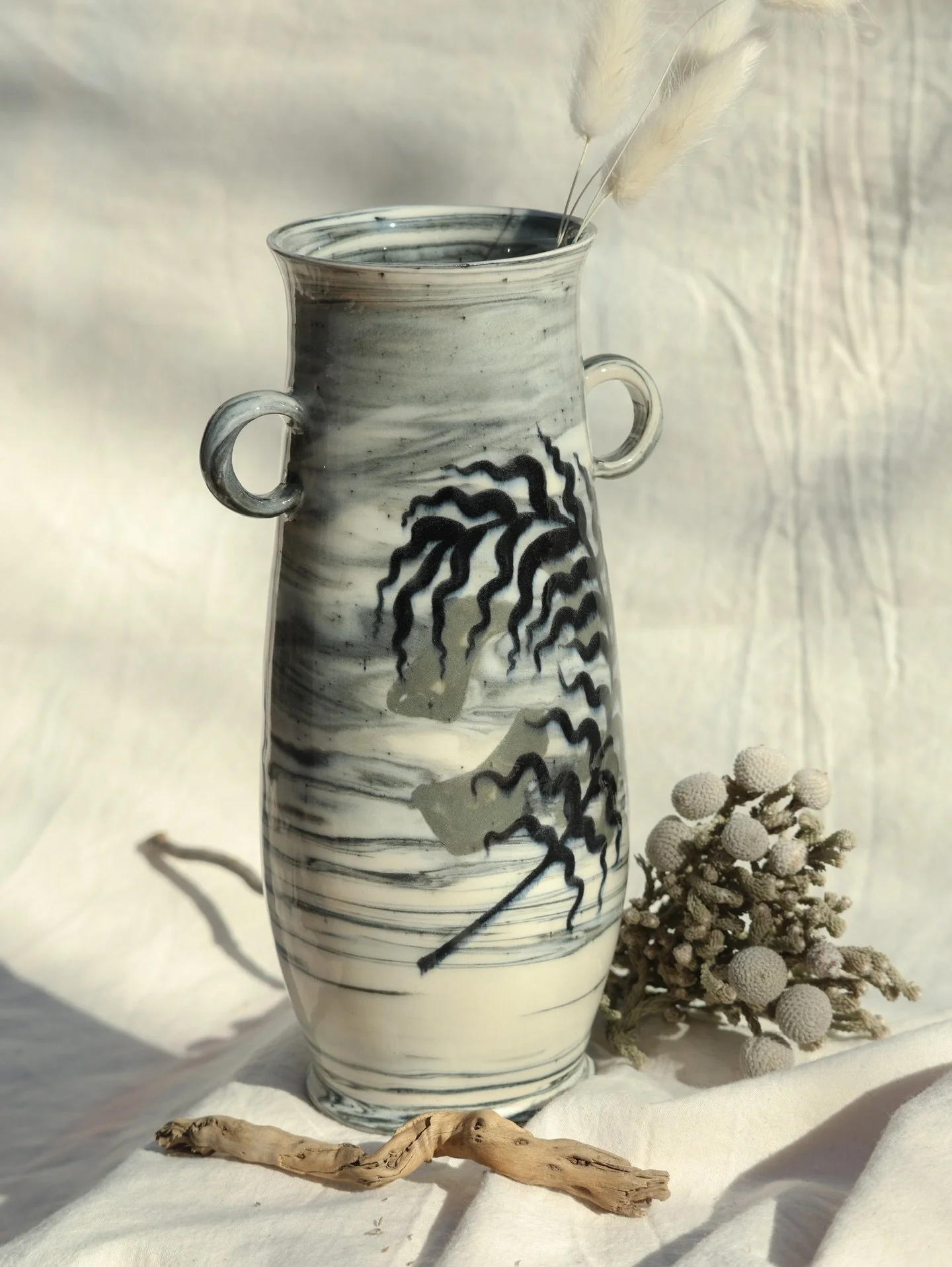 Marbled nerikomi / neriage porcelain vase with hand painted willow vine &amp; inlayed grey organic shapes. 🏺 

#porcelain #nerikomi #neriage #ceramicartist
