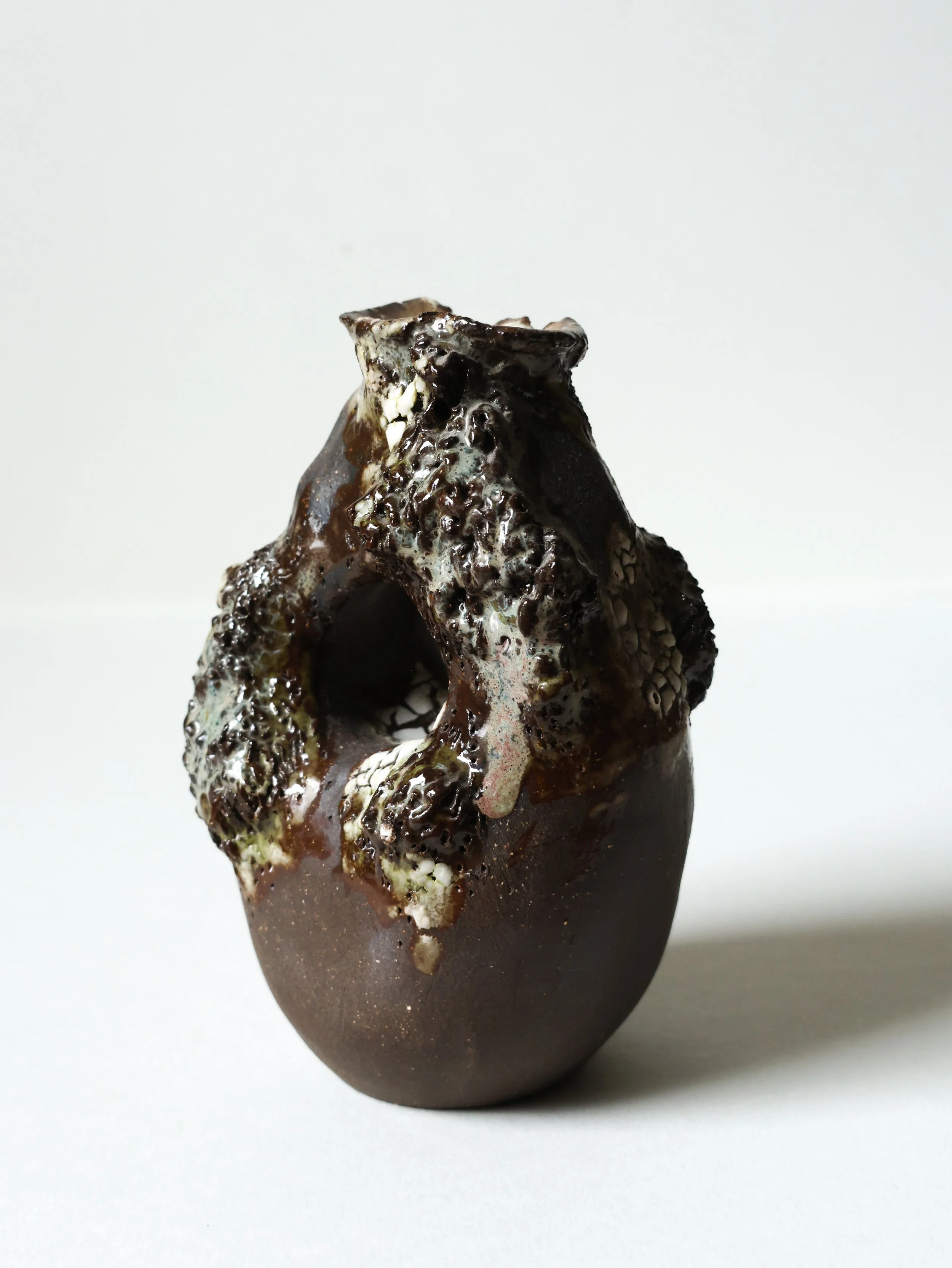 Vase with texture, 2023