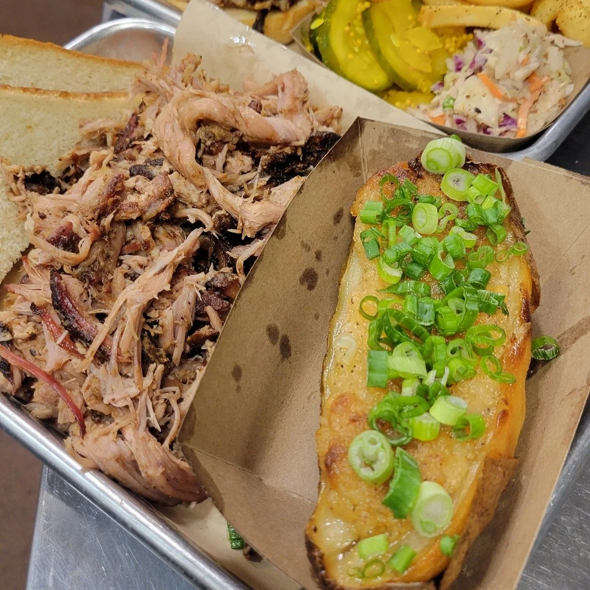 Check out the twice baked potato. Just added for the winter season.

#wildflowerbbq #smokedmeat #bbqlovers #meatsweats #summitcountyeats #friscocolorado #summitcounty #summitcountycolorado #keystone #breckenridge #coppermountain #smallbusinesses #sup