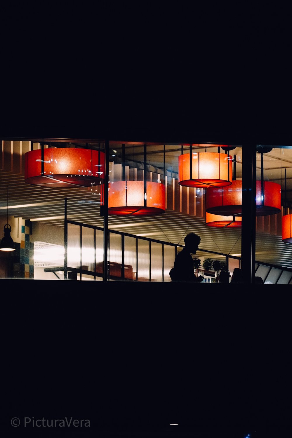 Restaurant im Dunkeln