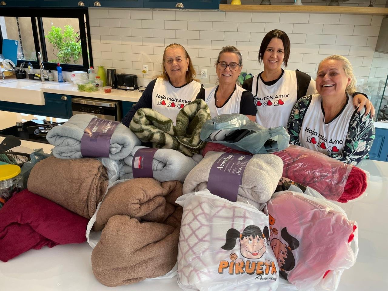 Blankets that were donated to Haja Mais Amor
