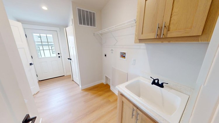 Hillcrest G860 photo 20