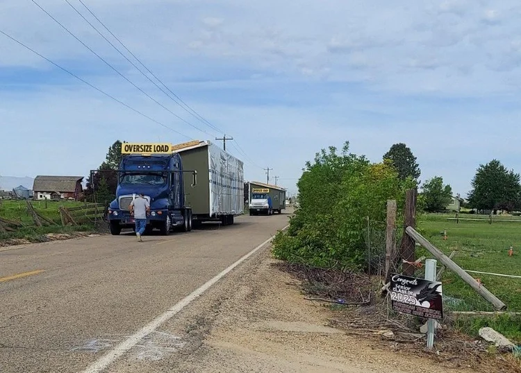 Oversize load delivery