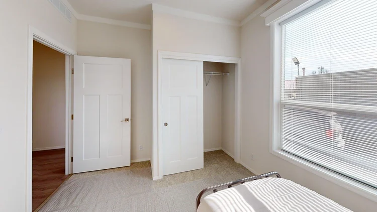 Hillcrest G881 photo 14