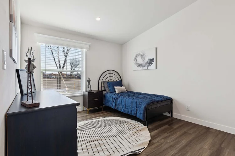 Hillcrest G821 photo 23