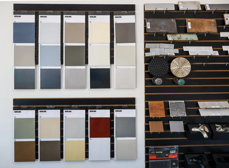 Hardware and samples