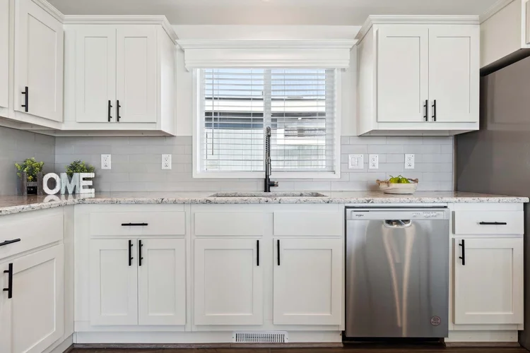 Hillcrest G821 photo 11