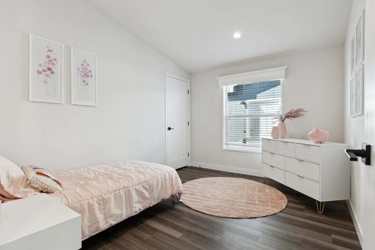 Hillcrest G821 photo 21