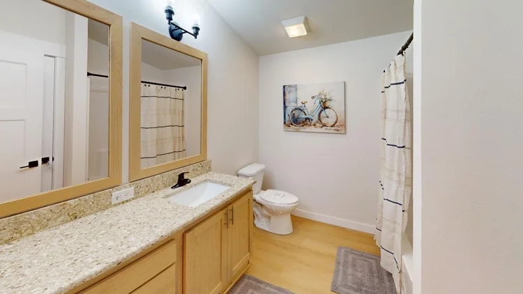 Hillcrest G860 photo 15