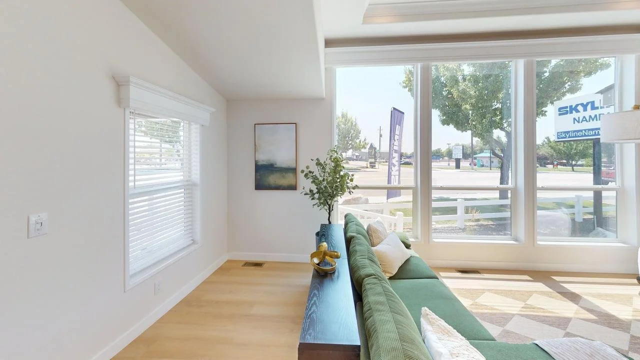 Hillcrest-G865-Living-Room 1.jpg