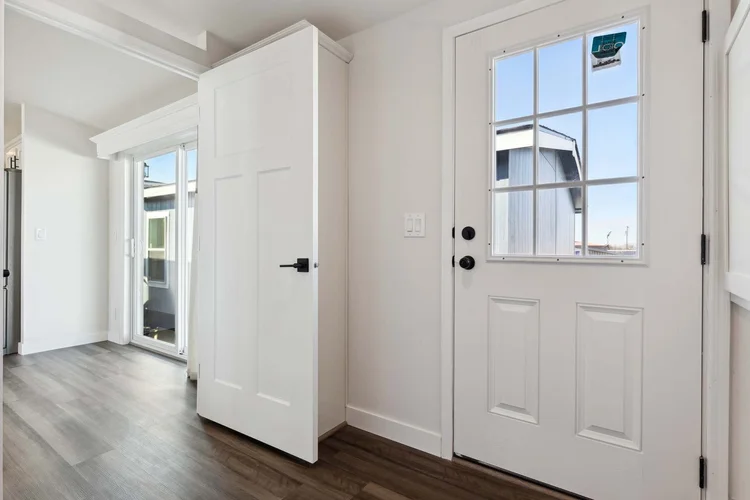 Hillcrest G821 photo 10