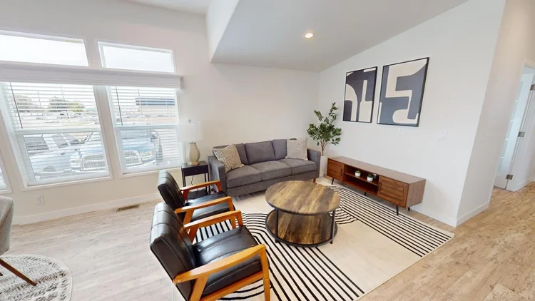 Hillcrest G818 photo 12