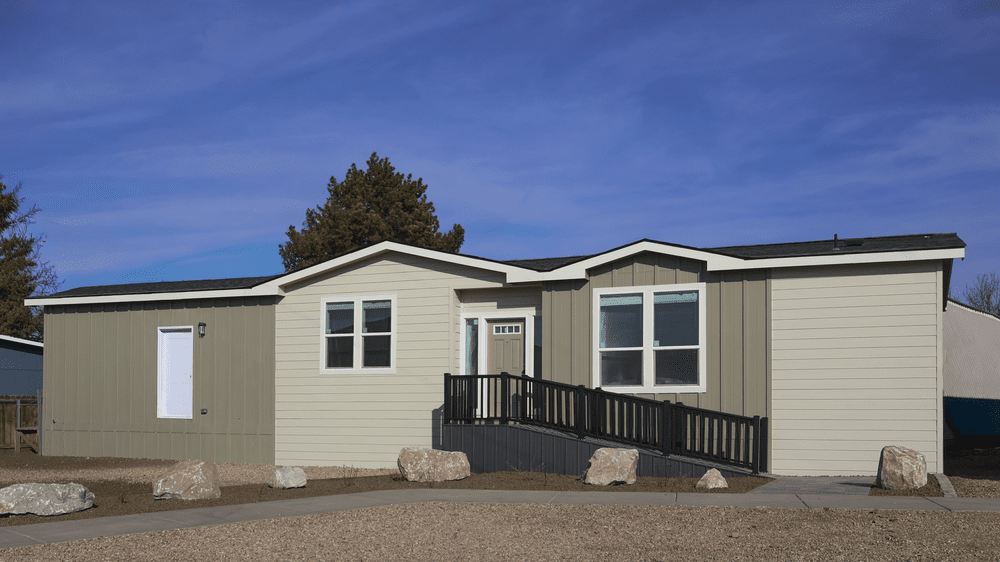 Hillcrest G803 photo 1