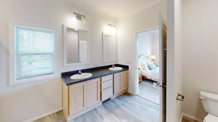 Hillcrest G881 photo 9