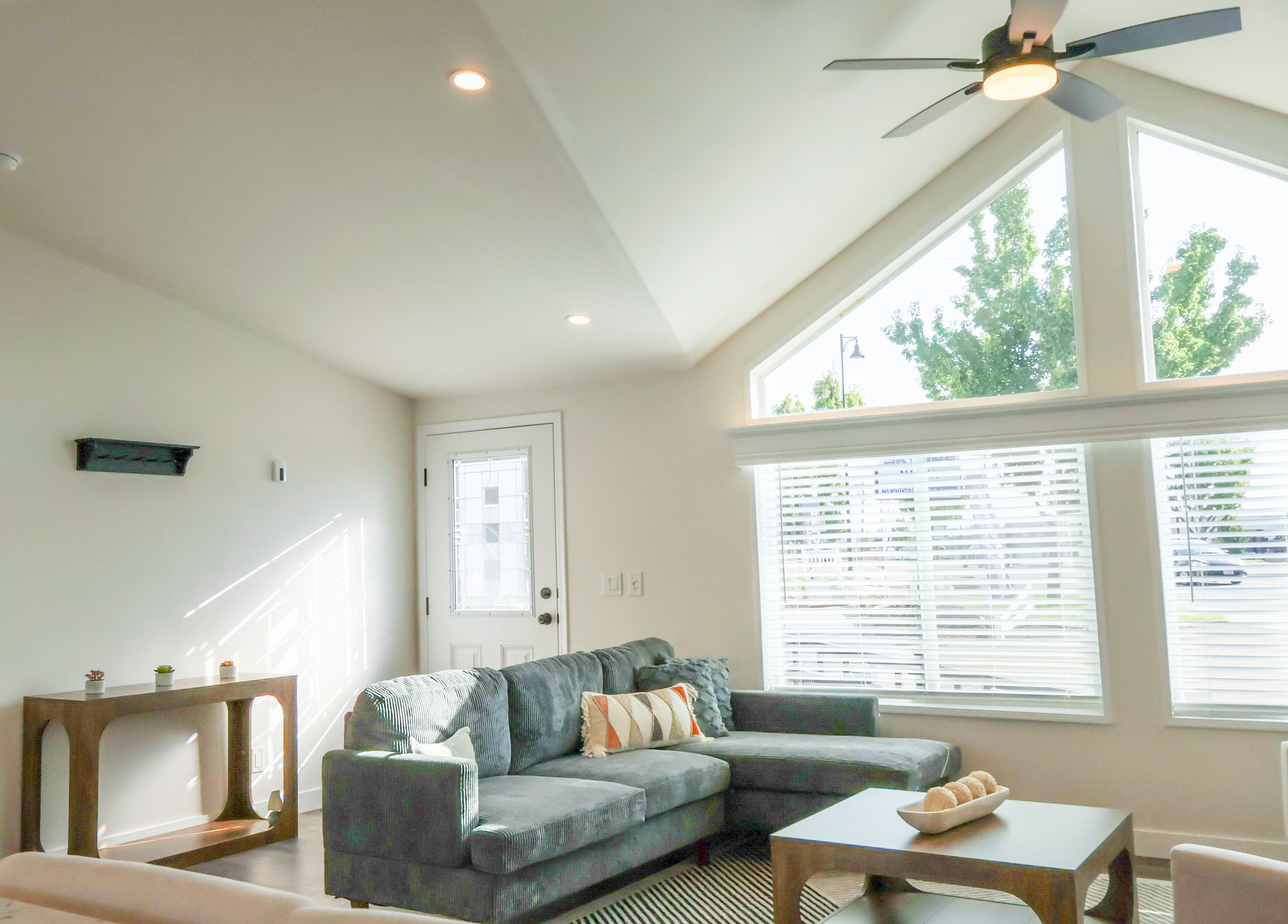 Interior details Bright -02.jpg