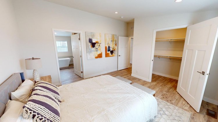 Hillcrest G818 photo 15