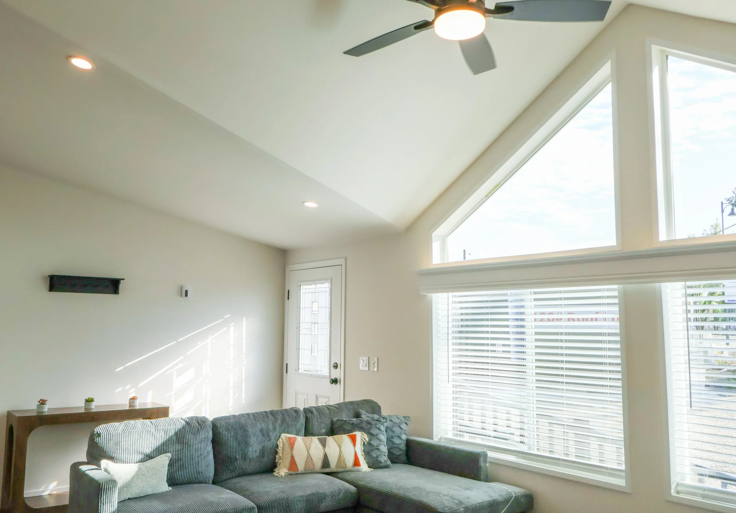 Interior details Bright -04.jpg