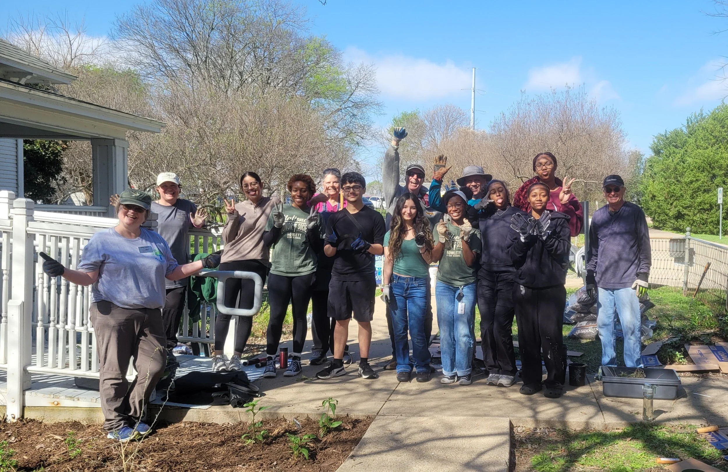 Coyle House Fall Work Day