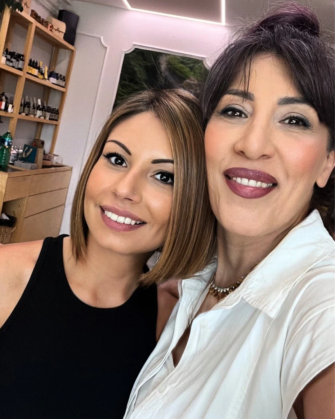 ✨ Nuovo look, nuova energia! ✨

Taglio bob liscio, elegante e super luminoso perfetto per esaltare i lineamenti e affrontare l&rsquo;estate con stile ☀️✂️

Grazie per la fiducia e il sorriso meraviglioso! 💛

#elisirhairbeautyspa #elisir #parrucchier