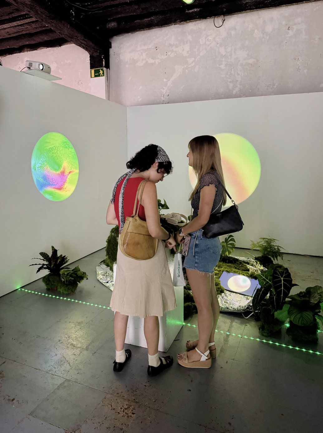 sarabiotic-lastcrit-barcelona-exhibition-06.png