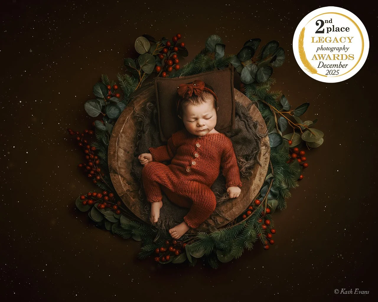 022-kath-evans-December-25-newborn-1.jpg
