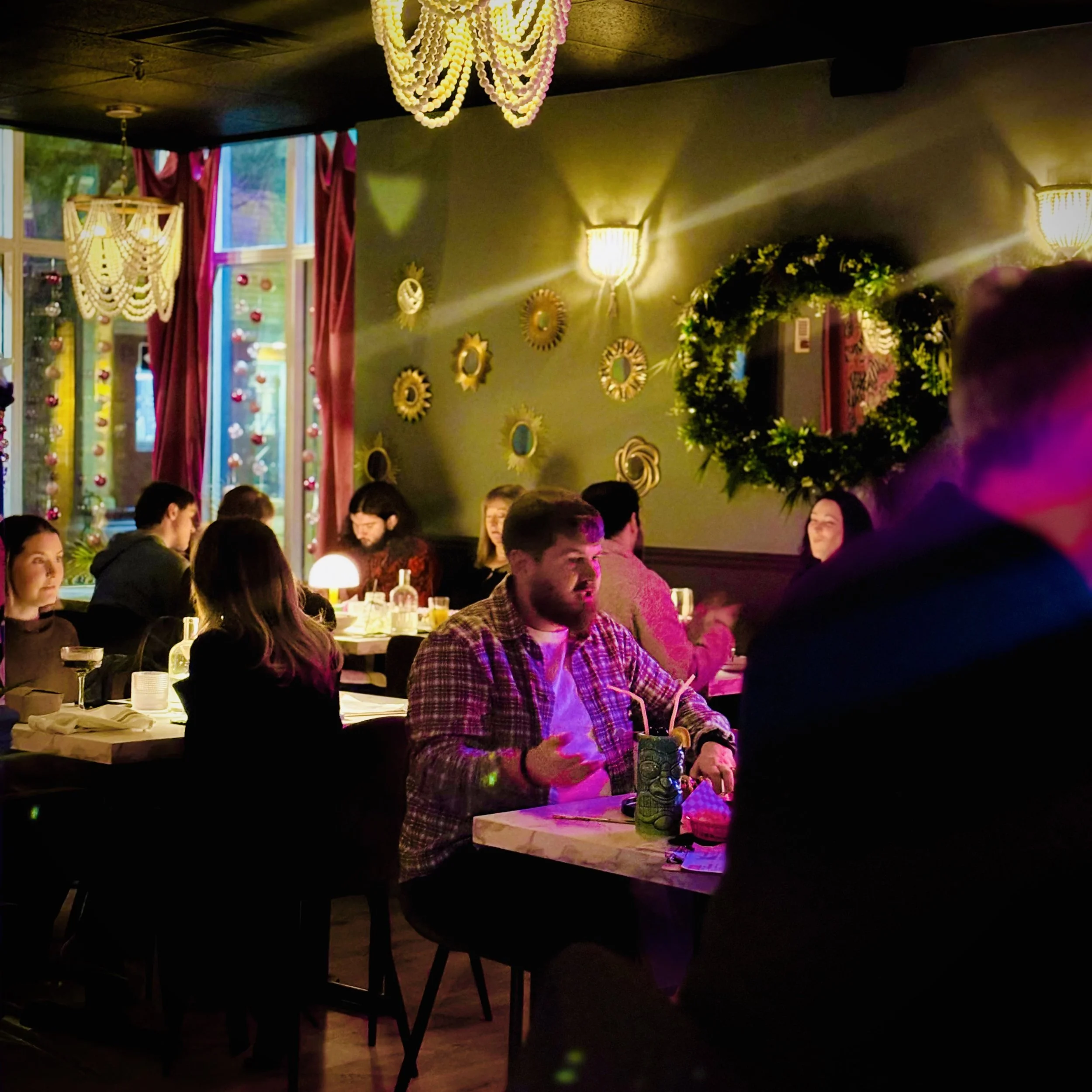 Local Street Eats
Local Street Eats Nashua
Local Street Eats Nashua NH
Nashua NH restaurant
Downtown Nashua restaurant
West Pearl Street Nashua restaurant
Best restaurant in Nashua NH
New restaurant Nashua NH
Street food Nashua NH
Modern American res