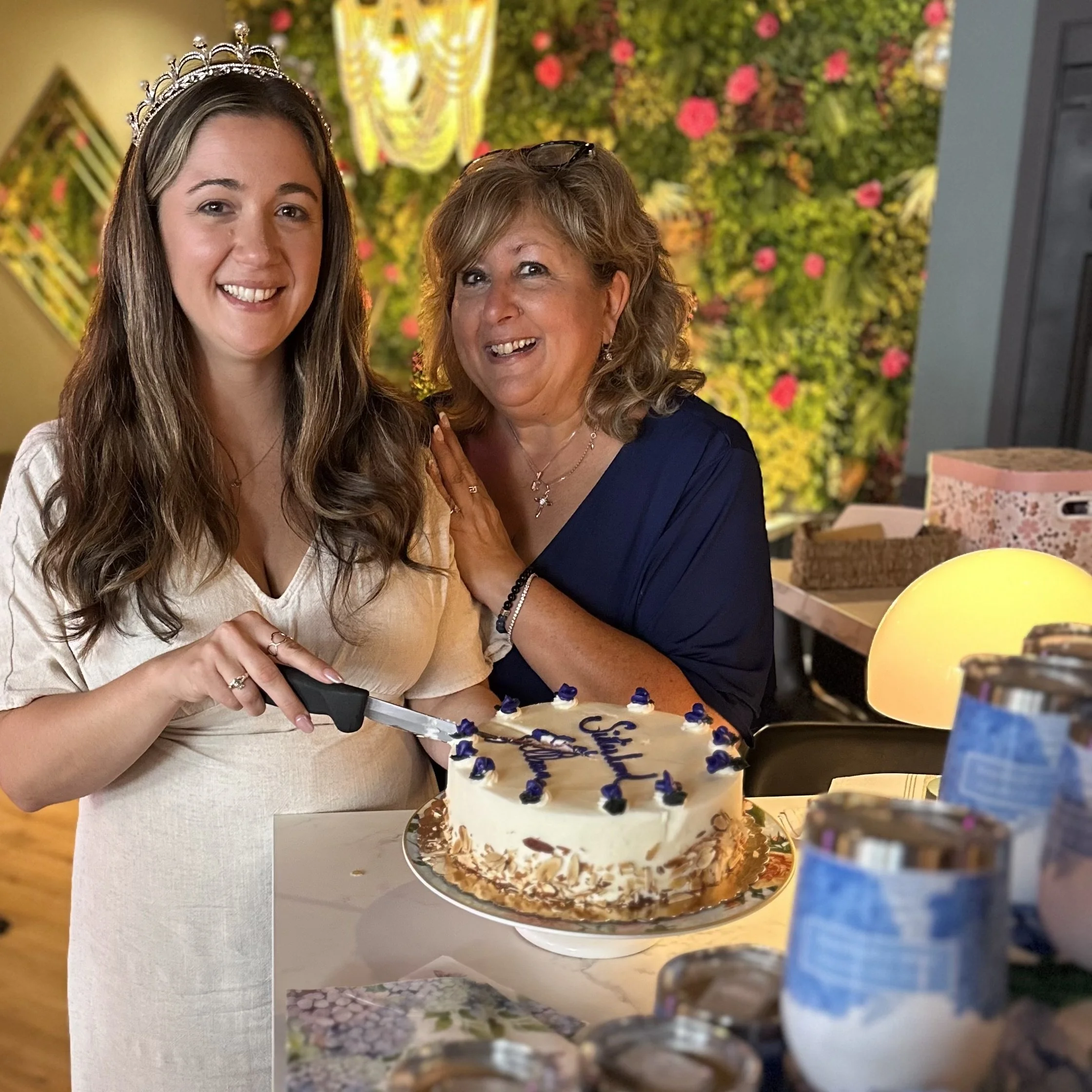 Bridal brunch Nashua NH
Bridal shower brunch venue
Brunch for bridal parties
Bridal shower restaurant NH
Bridal brunch ideas
Private event brunch Nashua
Brunch catering for bridal showers
Celebrate love with a beautiful bridal brunch in Nashua, NH. E