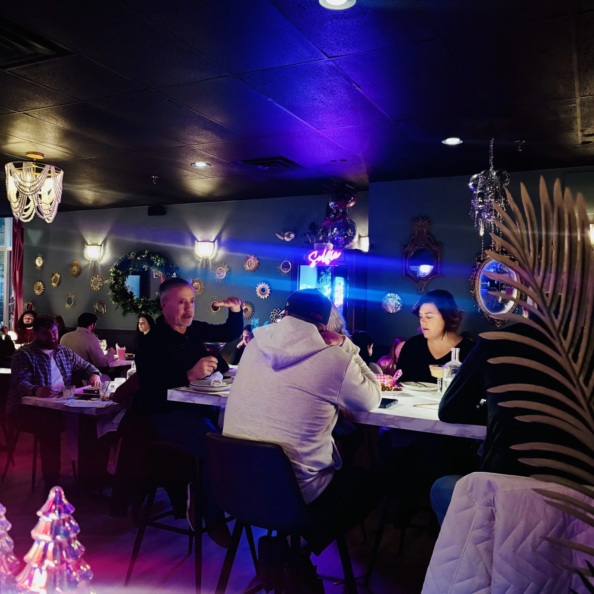 Local Street Eats
Local Street Eats Nashua
Local Street Eats Nashua NH
Nashua NH restaurant
Downtown Nashua restaurant
West Pearl Street Nashua restaurant
Best restaurant in Nashua NH
New restaurant Nashua NH
Street food Nashua NH
Modern American res