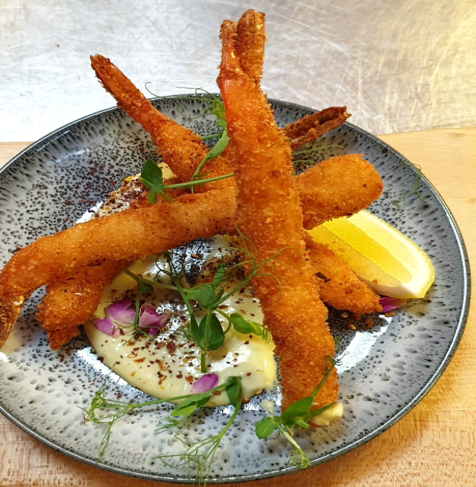 Tempura prawns