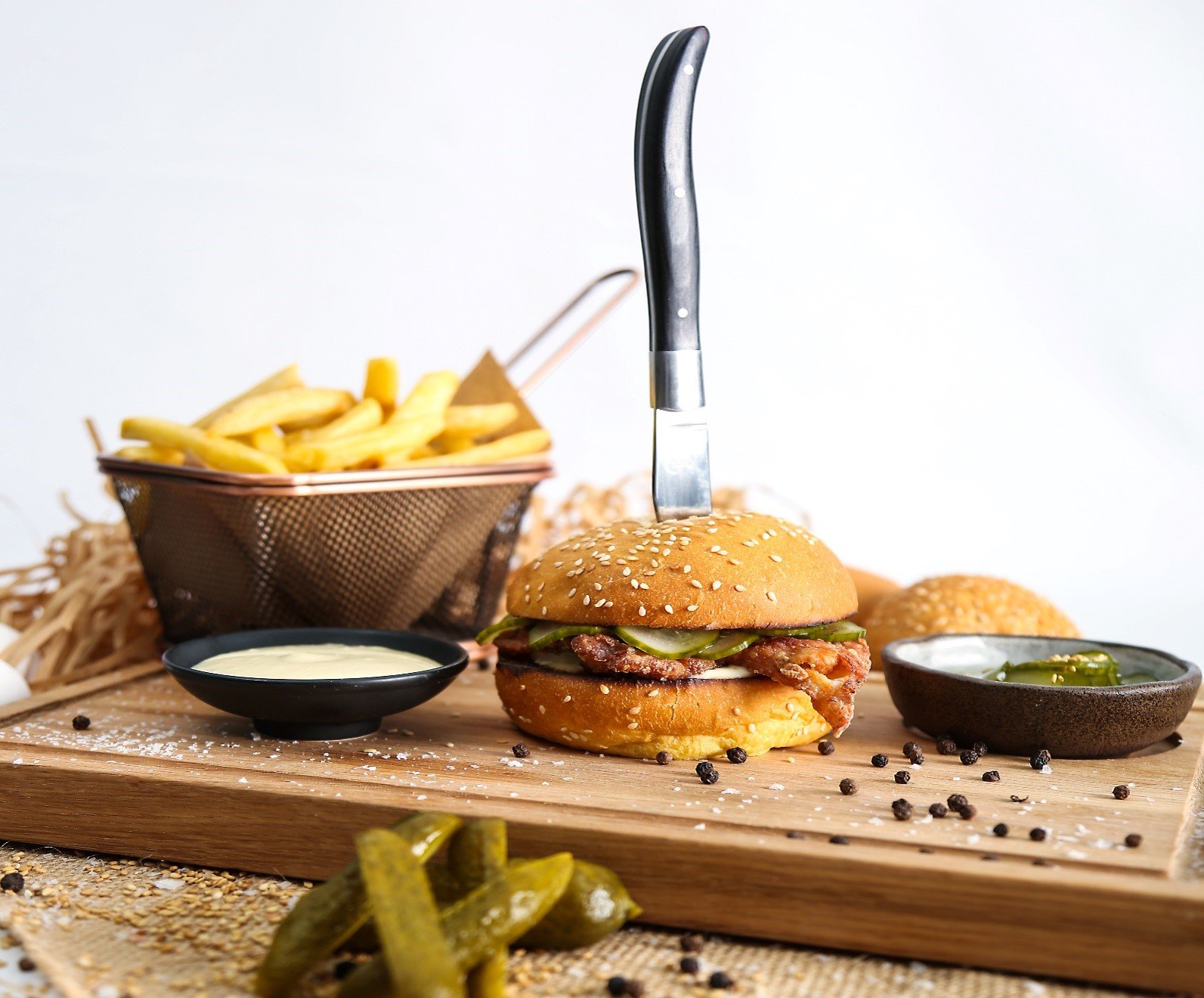 CHICKEN KARAAGE BURGER