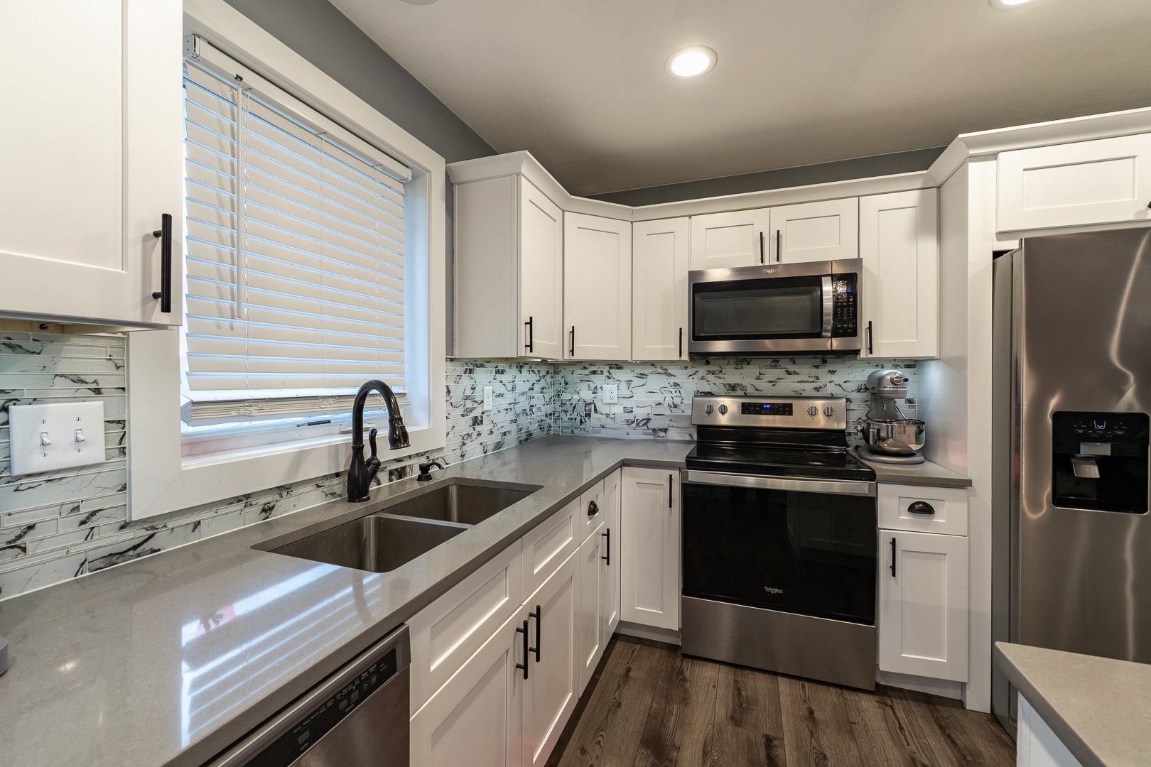 3813 Amari Loop-24.jpg