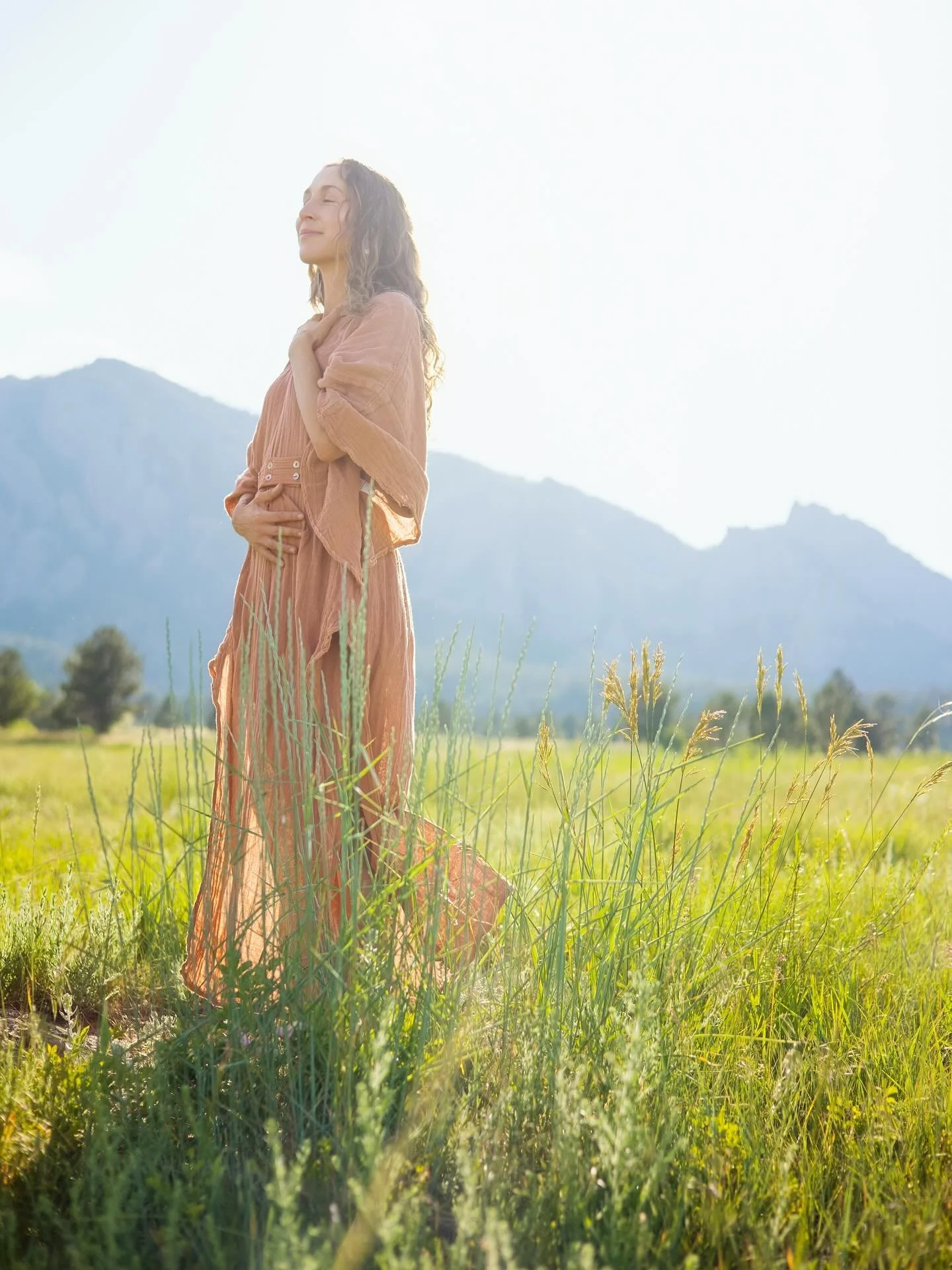 🕯️We begin this week !!!! 
🌳 The Tree of Life can be understood as the mystical map of all reality —
but it’s not just an esoteric concept.
It’s a living map of how our vital energy flows,
how we heal, come into balance,
restore