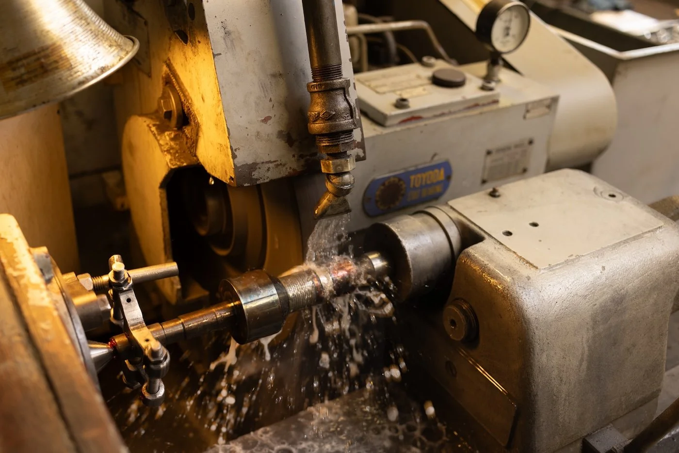 Manual OD Grinding