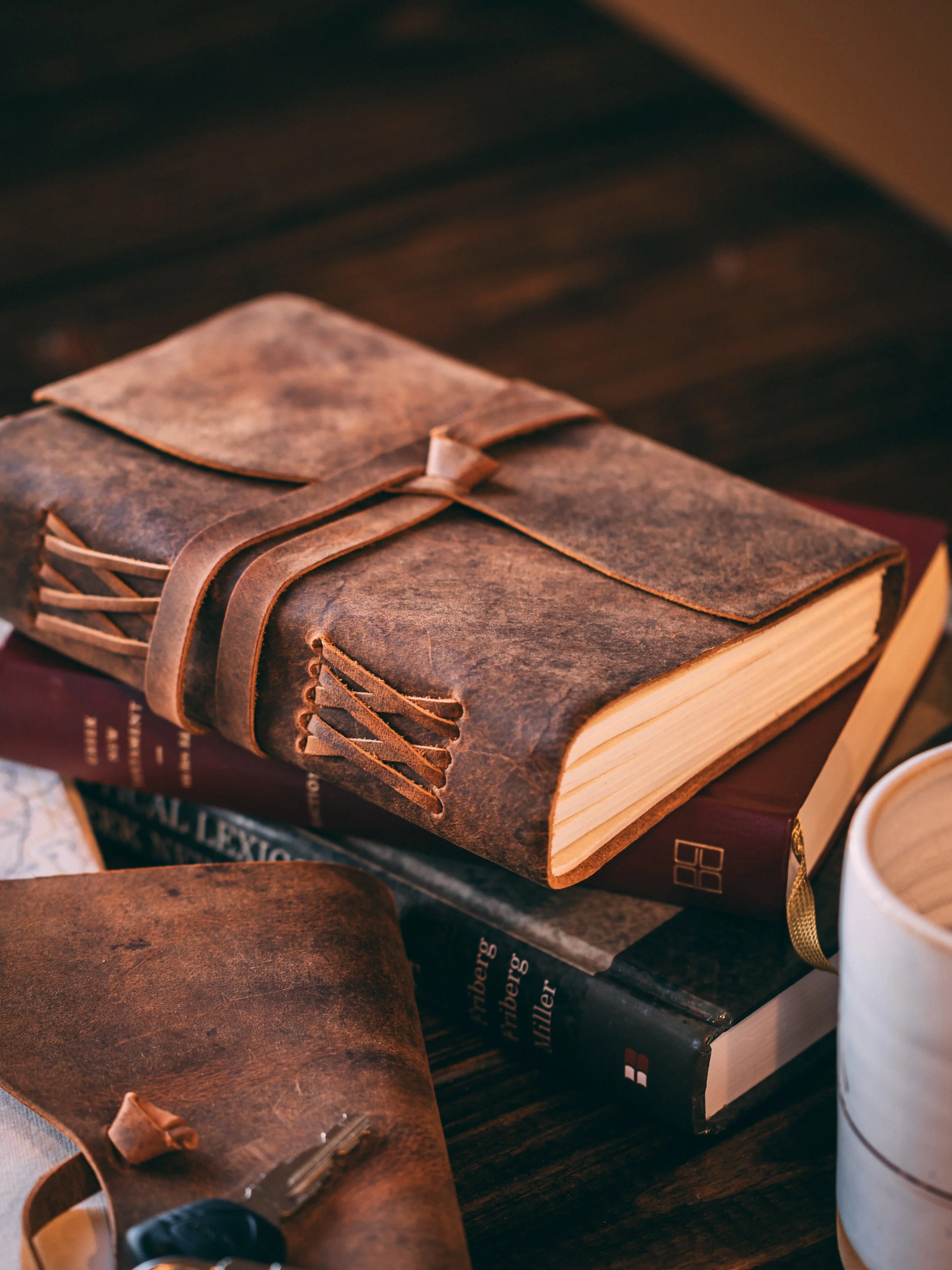 White studio shots? Not for this one.

Instead of just having a white background, we found an example of this journal in a real world environment. The best gear doesn&rsquo;t belong in a sterile backdrop. It belongs in the same world your customers a