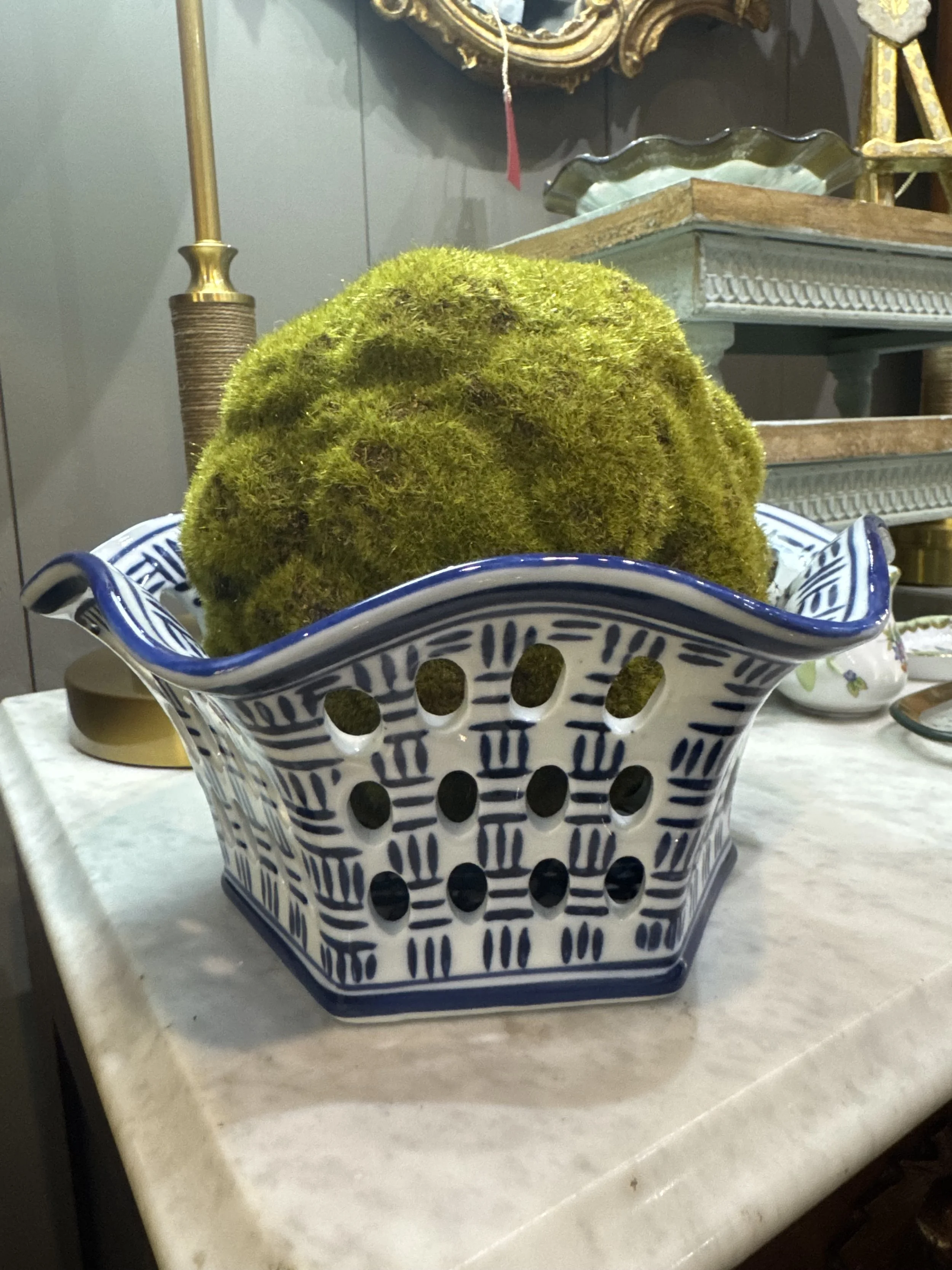 Large Moss Ball
