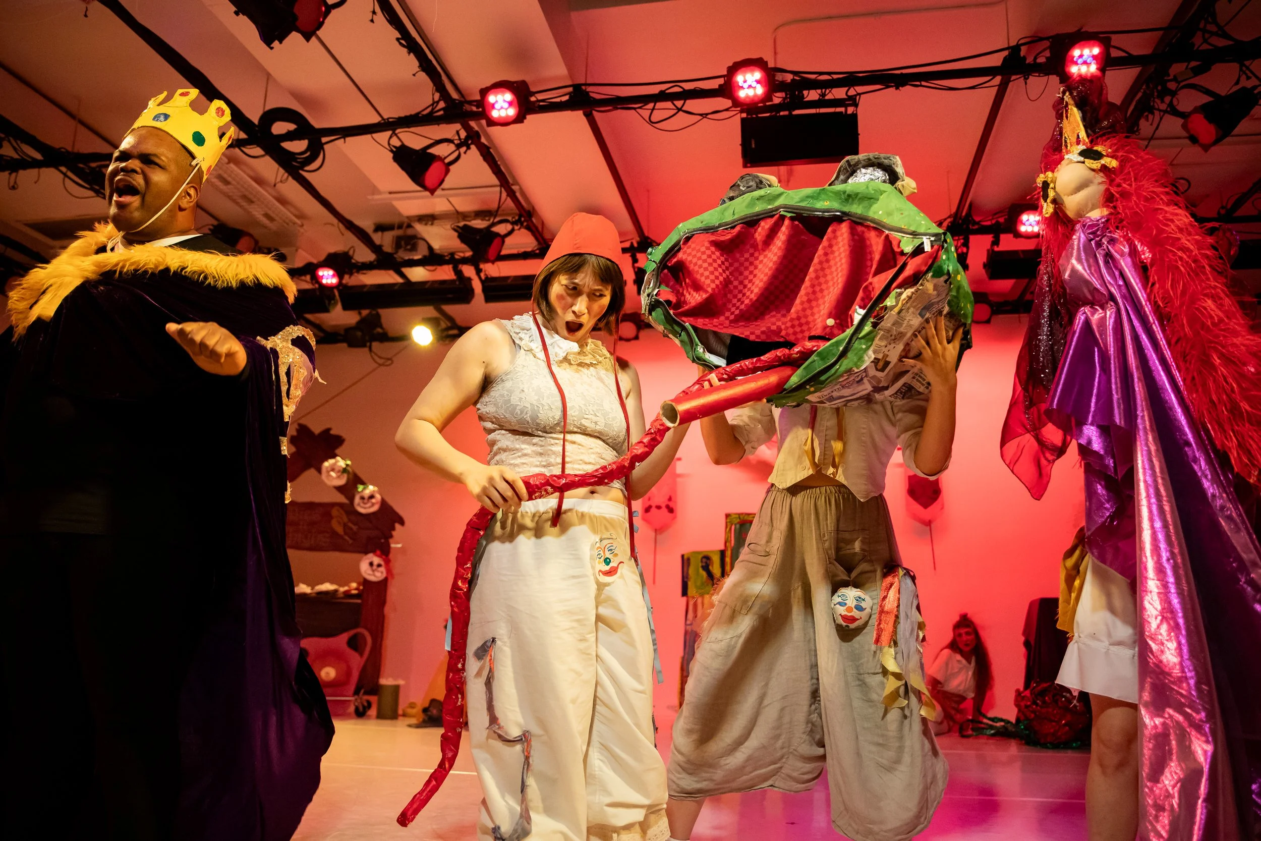 20250529_CPR_OpenAir_PussypawsPuppetry_PussypawsPleasureFaire_ElyseMertz-102.jpg