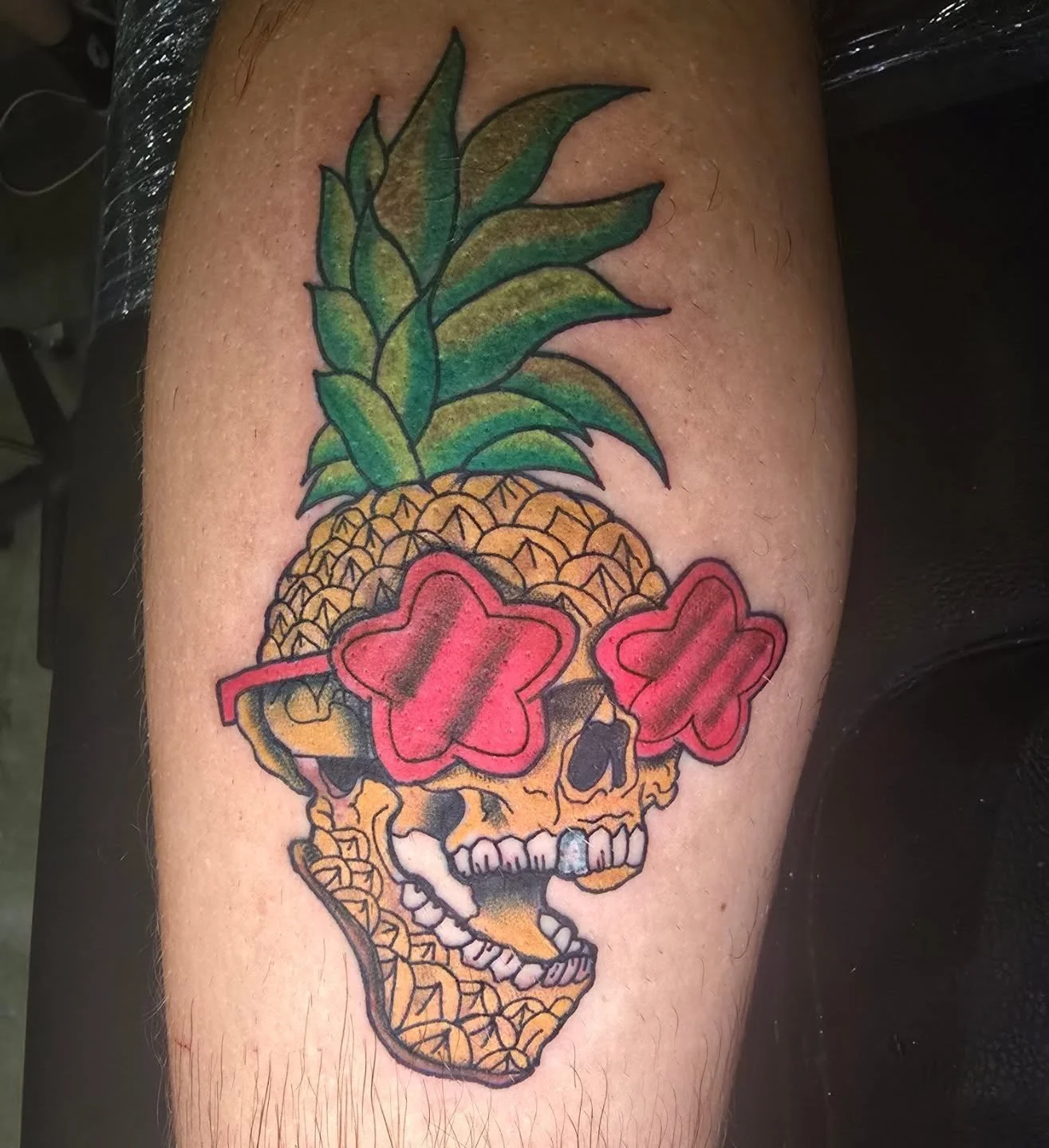 Hayley finally got to do her pineapple piece this weekend.

709 W. Sunshine St. Springfield, MO 65807
(417) 590-4399