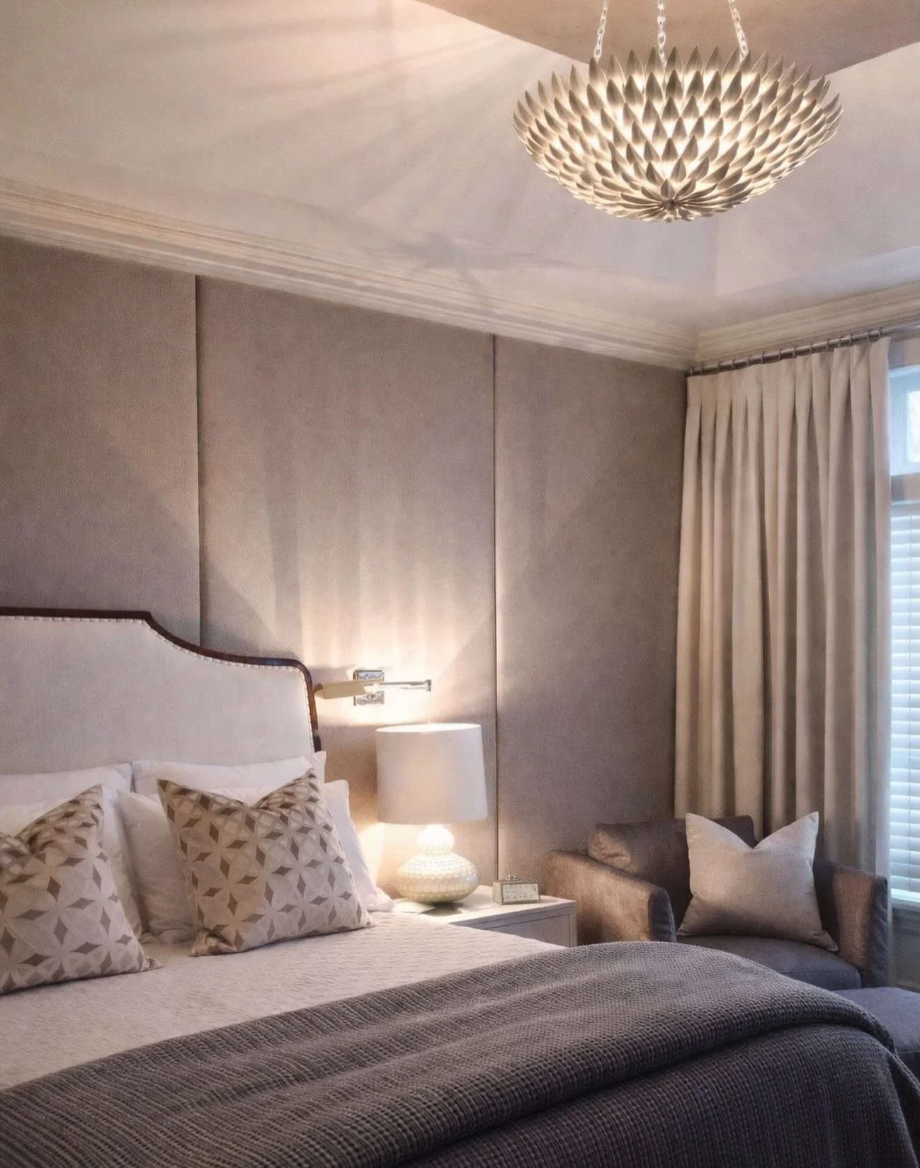 ✨2016.
My first design project in Canada, working with @habermehldesigngroup 

After years of experience in Brazil, I took a step back to learn a new industry, a new culture, a new language&mdash;and a new way of living and designing.

I&rsquo;m deep