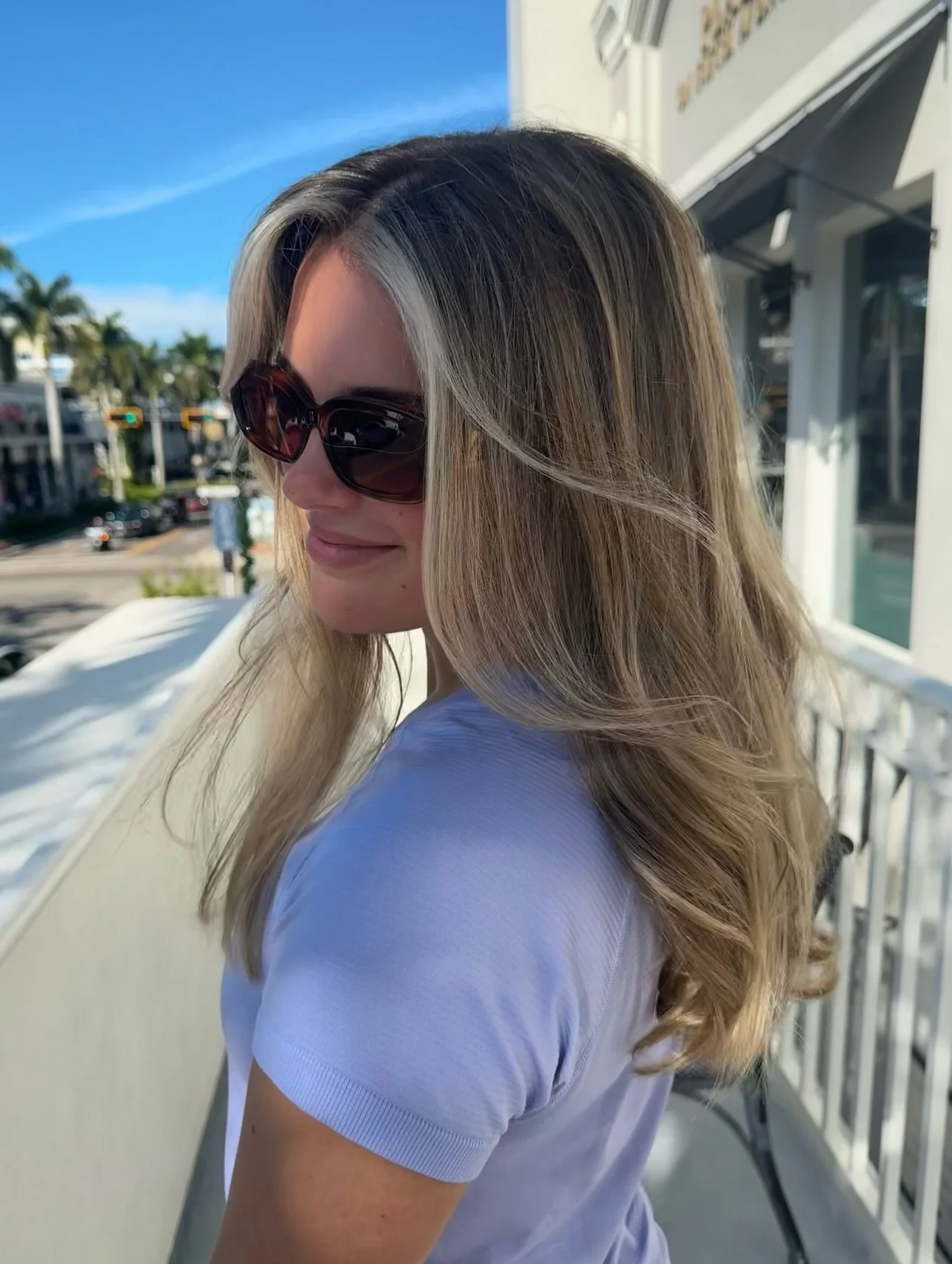 🖌️🎨✔️ #livedinhaircolor #faceframinghighlights #goldwellapprovedus #napleshairstylist #naplesfl @goldwellus @bioionic @k18hair