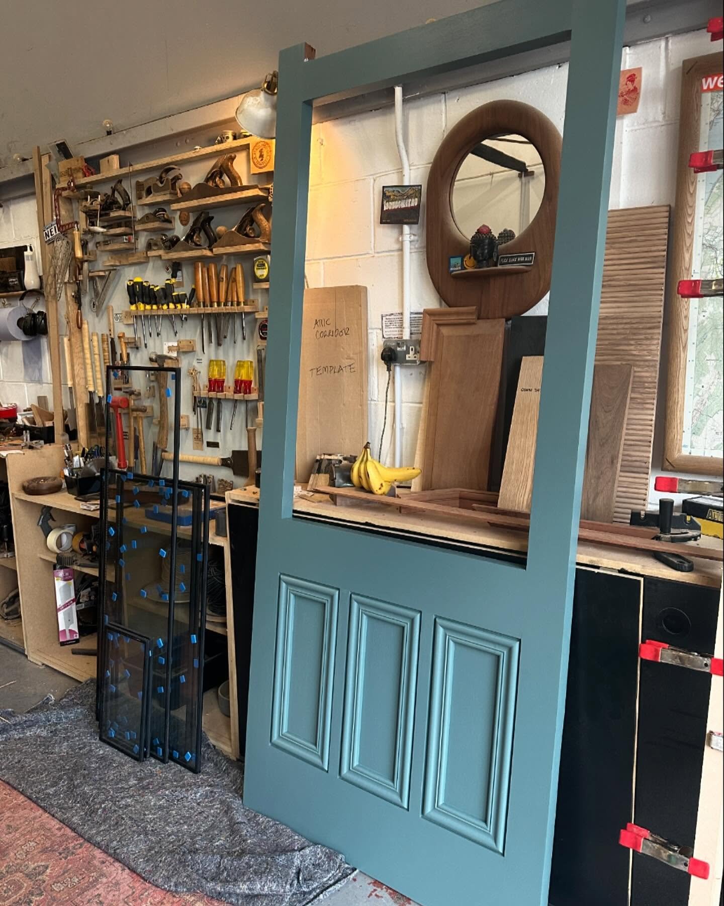 Stained glass to go in, then it&rsquo;ll be fitted 🌝

#southsideglasgow #glasgow