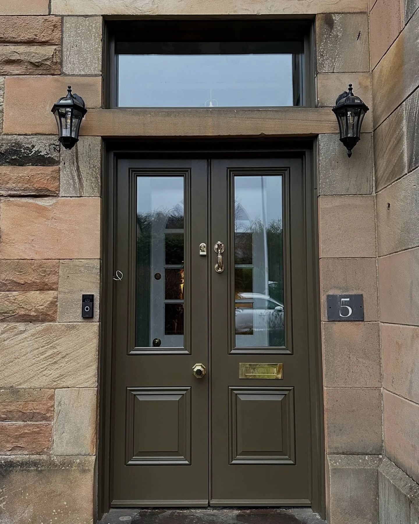 The most recent set of doors fitted 🤌🏼

Raised panels, shadow gap moulding, clear double glazing and polished brass ironmongery. 

The colour is &ldquo;Rocky&rdquo; by @coatpaints and ironmongery is from @jimlawrencemade 

Turned out really well, v