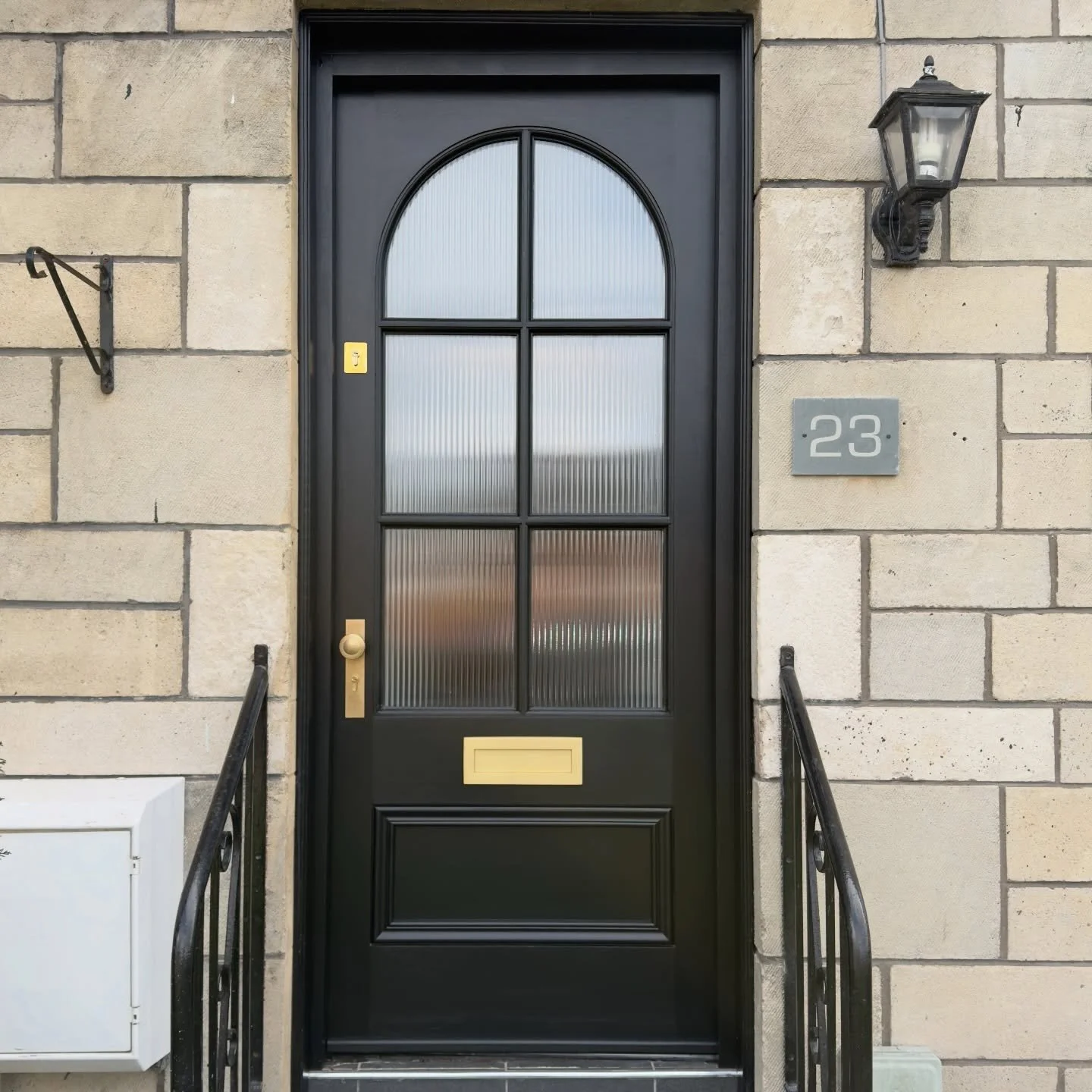 Gorgeous front door fitted by the guys last week. 

We love how this one turned out, fluted glass, classic black and brushed brass hardware from @corston.

A wee before in the last pic. 

Drop us a DM for more info on starting your door journey ✌🏻

