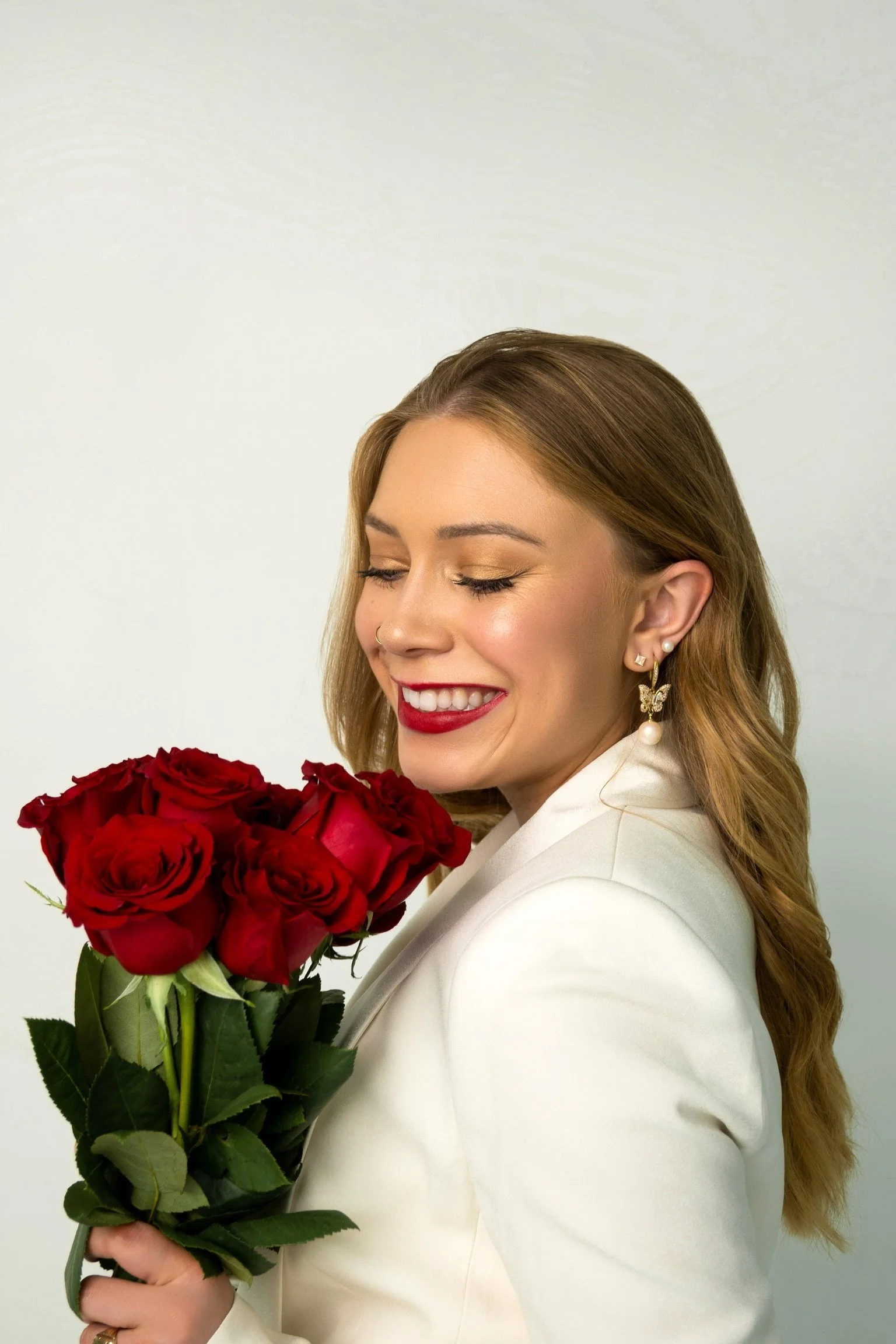 taylor+look+at+flowers+final.jpg