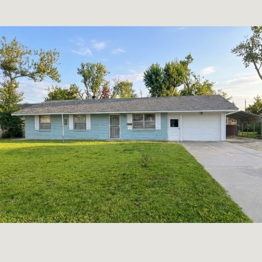 804 N 7Th St, Rogers, AR 72756